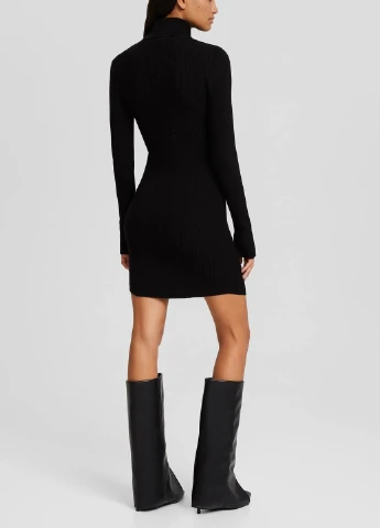 Черное повседневный платье Bershka однотонное