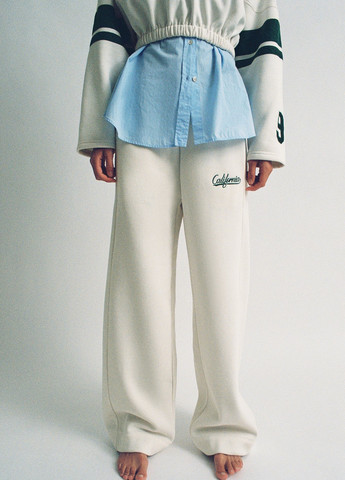 Молочные повседневный демисезонные брюки Zara