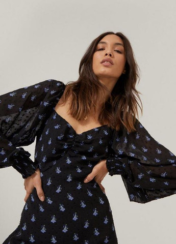 Черное платье Nasty Gal