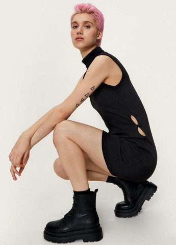 Черное платье Nasty Gal