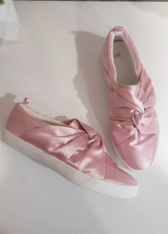 Розовые слипоны H&M