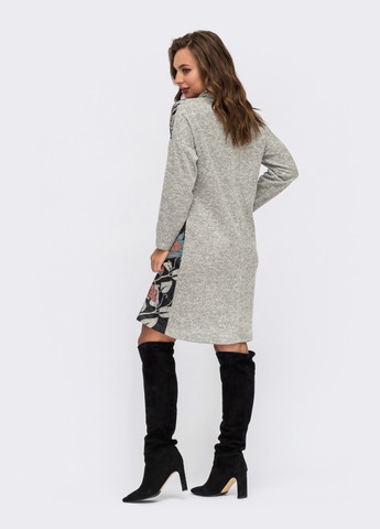 Серое платье-гольф с крупным цветочным принтом серое Dressa