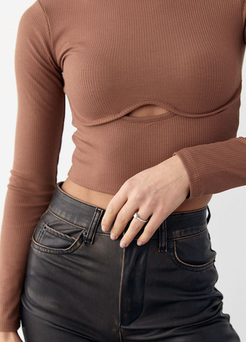 Коричневый демисезонный трикотажный кроп-топ с фигурным швом и вырезом Lurex