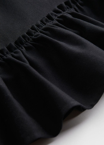 Черная джинсовая с рисунком юбка H&M