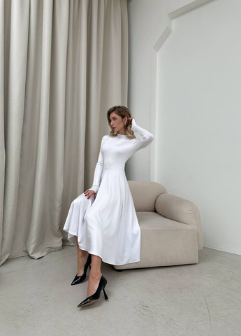 Білий кежуал сукня N.Family однотонна