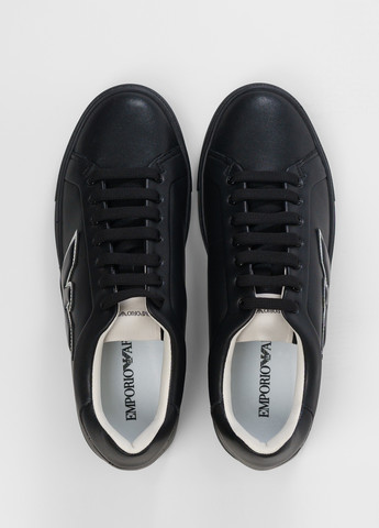 Черные всесезонные кроссовки Emporio Armani