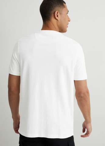 Біла футболка з принтом C&A