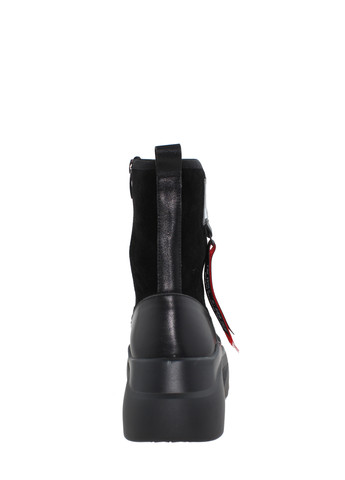 Зимние ботинки rsm-1156-11 черный Sothby's из натуральной замши