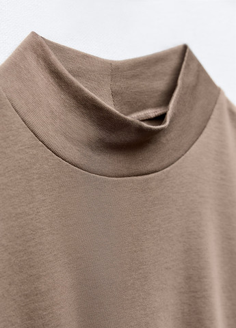 Сіро-коричнева літня футболка Zara