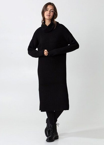 Черное кэжуал платье платье-свитер Indiska однотонное