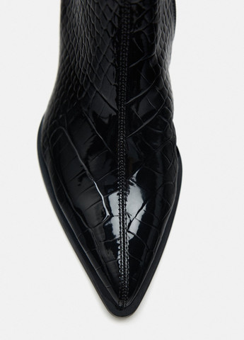 Осенние ботинки Zara из полиуретана