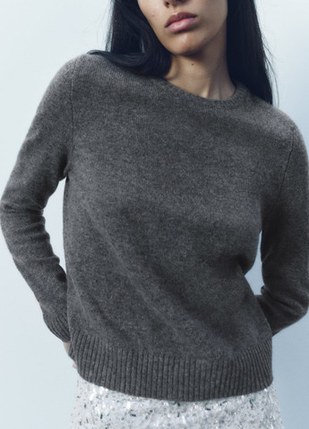 Серый зимний свитер Zara