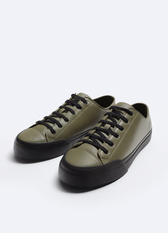 Оливковые (хаки) демисезонные кроссовки Zara