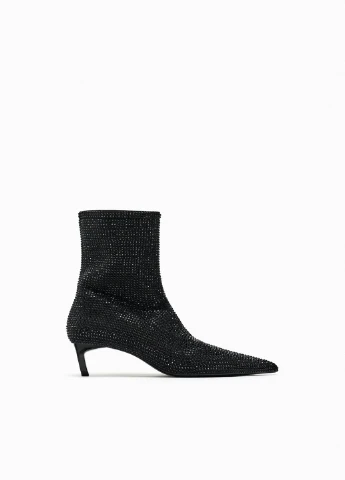 Осенние сапоги Zara