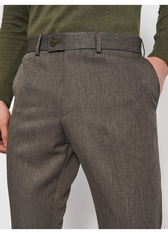 Хаки классические демисезонные брюки C&A
