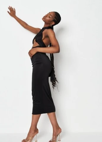 Черное платье Missguided