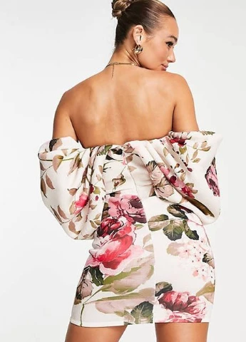 Бежева сукня Asos