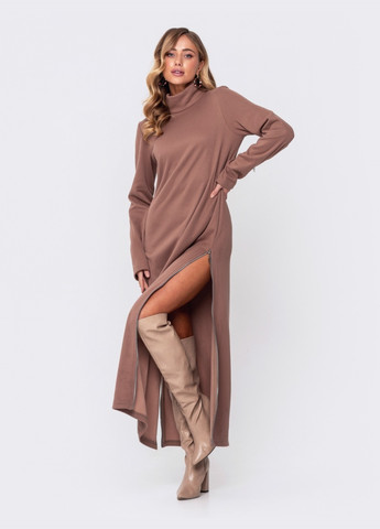 Бежевое длинное платье бежевого цвета с молниями по бокам Dressa