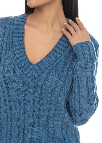 Серо-голубой свитер в v-образным воротником SVTR
