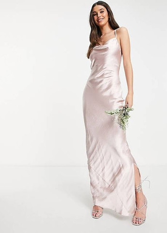 Розовое платье Asos