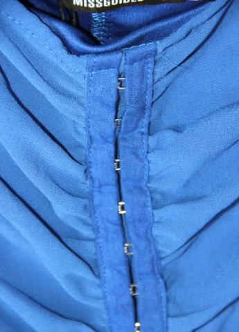 Синя сукня Missguided