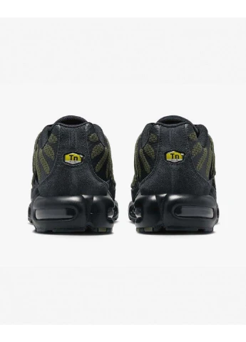 Оливковые (хаки) демисезонные кроссовки мужские air max plus utility fj4232-200 Nike