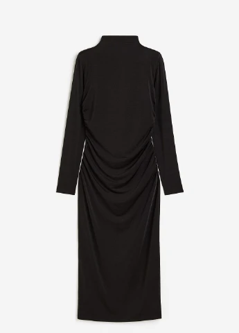 Черное кэжуал платье H&M однотонное