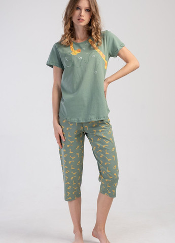 Зеленая всесезон пижама ( футболка, бриджи) футболка + бриджи Vienetta