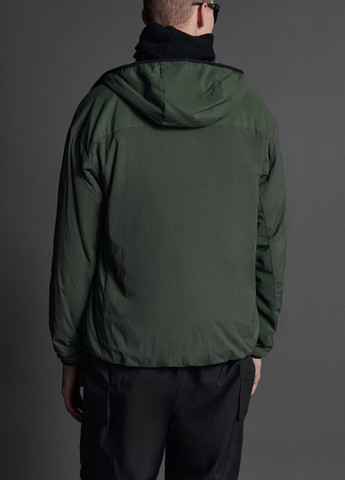 Зелена демісезонна куртка Zara