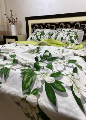 Постільна білизна бавовняна Квіти Півтораспальна 150 x 220 Бязь Білий 50 х 70 No Brand (276974367)