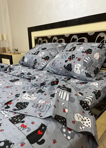 Постільна білизна бавовняна Коти Півтораспальна 150 x 220 Бязь Сіра 70 х 70 No Brand (276974205)