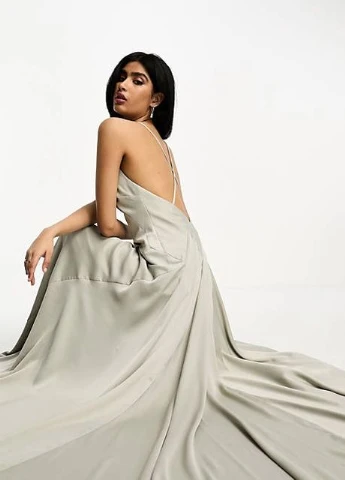 Оливкова (хакі) сукня Asos