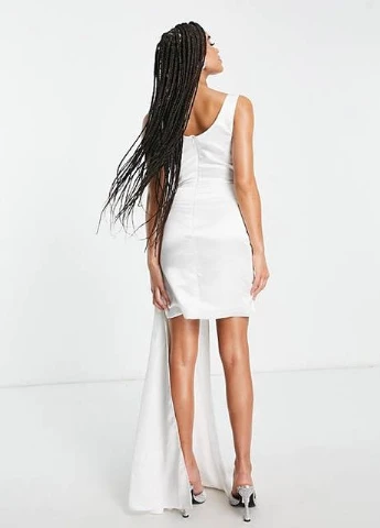 Белое платье Asos