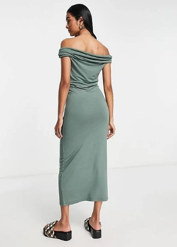 Оливковое (хаки) платье Asos