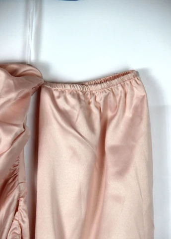 Рожева сукня Boohoo