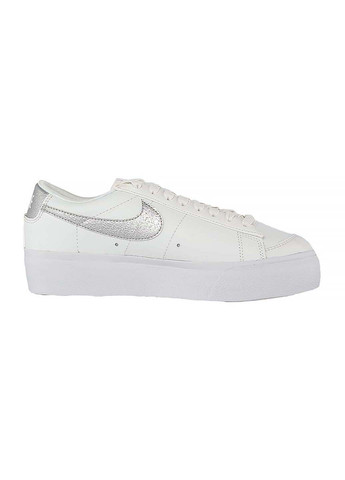 Кроссовки Женские W BLAZER LOW PLATFORM ESS Nike белые демисезоны (276778285)