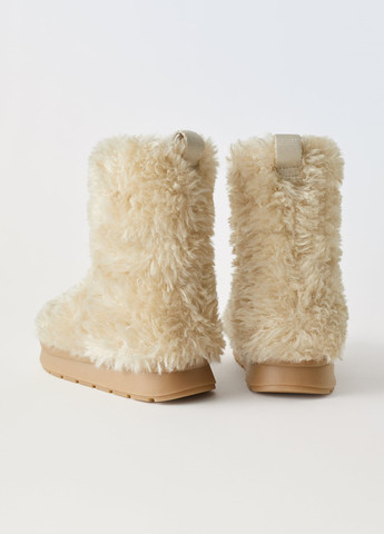 Молочные повседневные зимние ботинки Zara