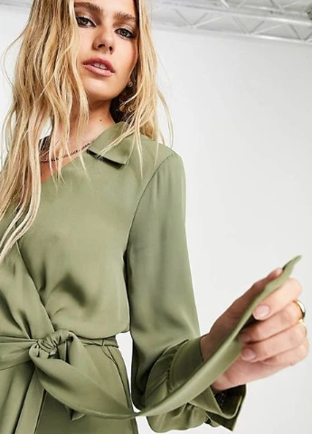 Оливковое (хаки) платье Asos
