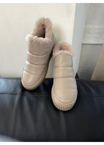 Женские кожаные угги 39 VZUTIK (277153346)