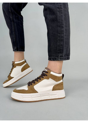 Молочные кожаные женские кеды VZUTIK