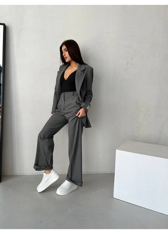 Белые кожаные женские кеды VZUTIK