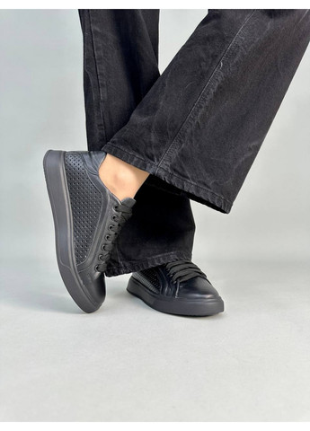 Чорні шкіряні жіночі кеди VZUTIK