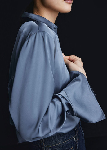 Темно-синя демісезонна блузка H&M