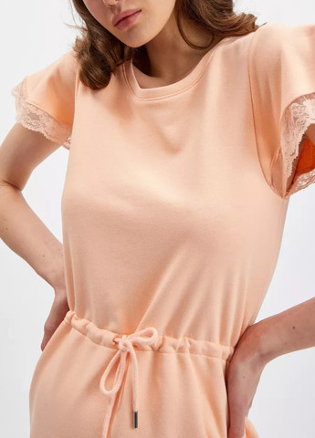 Светло-оранжевое повседневный платье Orsay однотонное