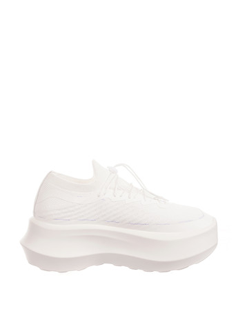Белые демисезонные кроссовки Berisstini