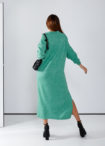 Зеленое кэжуал ангоровае платье баллон No Brand однотонное