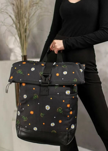 Рюкзак роллтоп Travel bag ромашки чорний RKTB04143 SG (277609977)