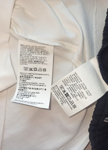 Белый летний комплект костюм для девочки футболка с олафом + шорти OVS