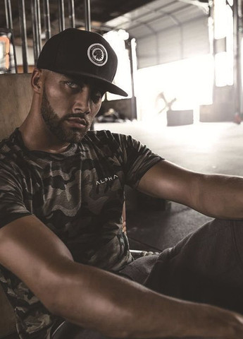 Хаки (оливковая) мужская футболка Alpha