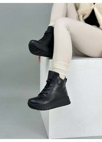 Черные всесезонные женские кожаные кроссовки VZUTIK